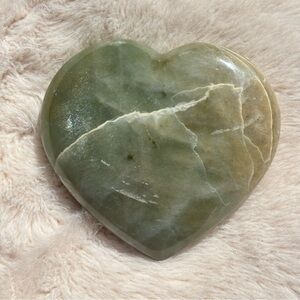 Green Heart-Shaped Moonstone (4in x 4 in) Plz See Pictures